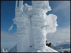 Rathdrum Mountain site frozen solid with rime ice.